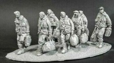 1/32 Resin Figure Model Kit British Soldier Crew WWII Soldiers War WW2 Unpainted