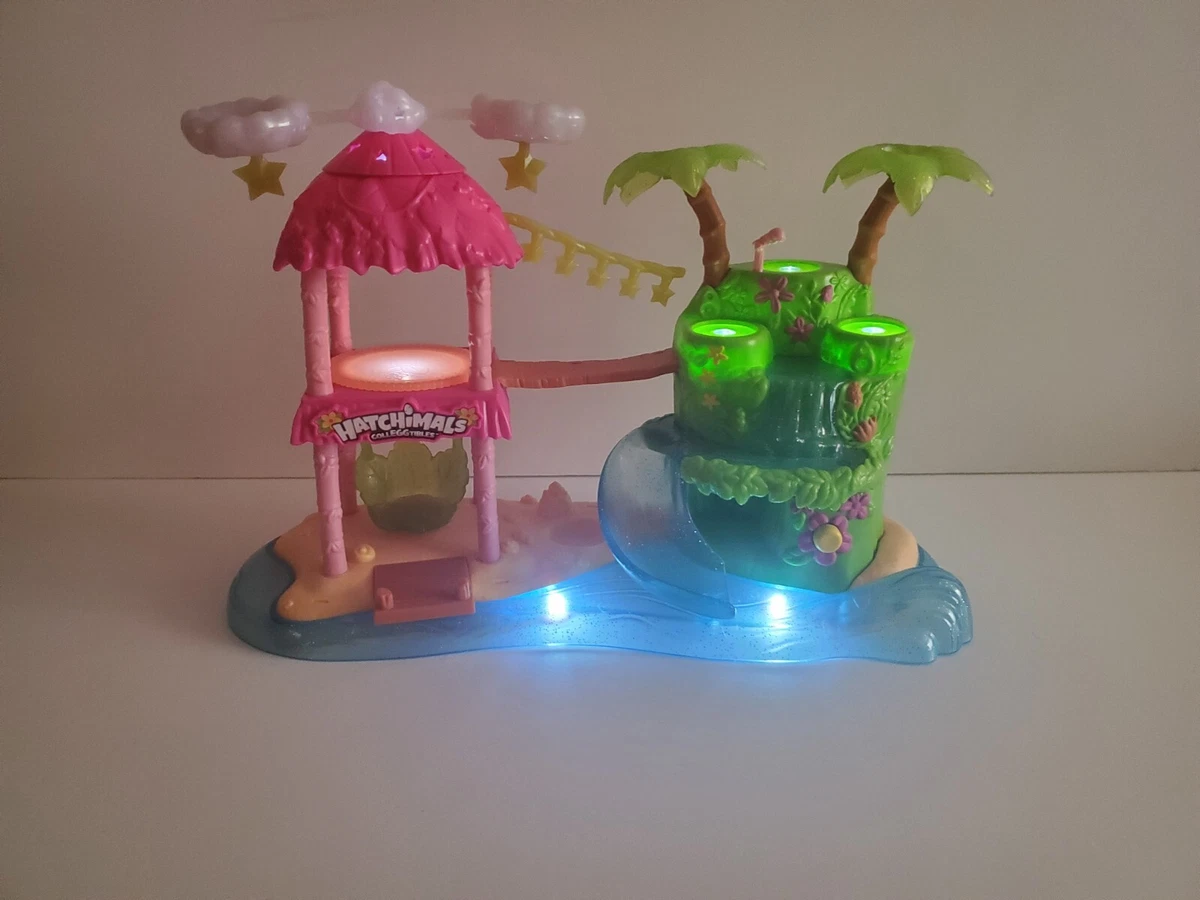 Playset tropical best sale party hatchimals