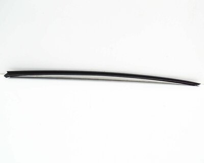 NEW AUDI A6 C7 FRONT WINDSHIELD RIGHT WATER DEFLECTOR 