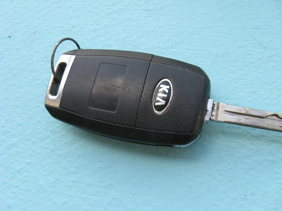 14 15 16 17 18 19 KIA SOUL INTERRUPTOR DE ENCENDIDO CERRADURA CONDUCTOR PUERTA LLAVE CUBIERTA USADA #3 Foto 3 de 4