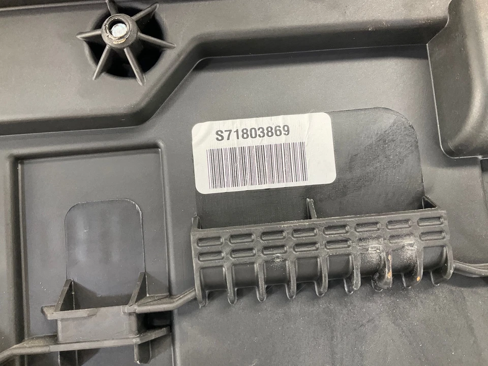 Regulador de ventana de puerta trasera izquierda 10-24 Ram 2500 doble cabina con portador Foto 3 de 4