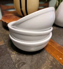 Tuxton 115 Restaurantware 5.45" Porcelain White Bowl Set Of 3