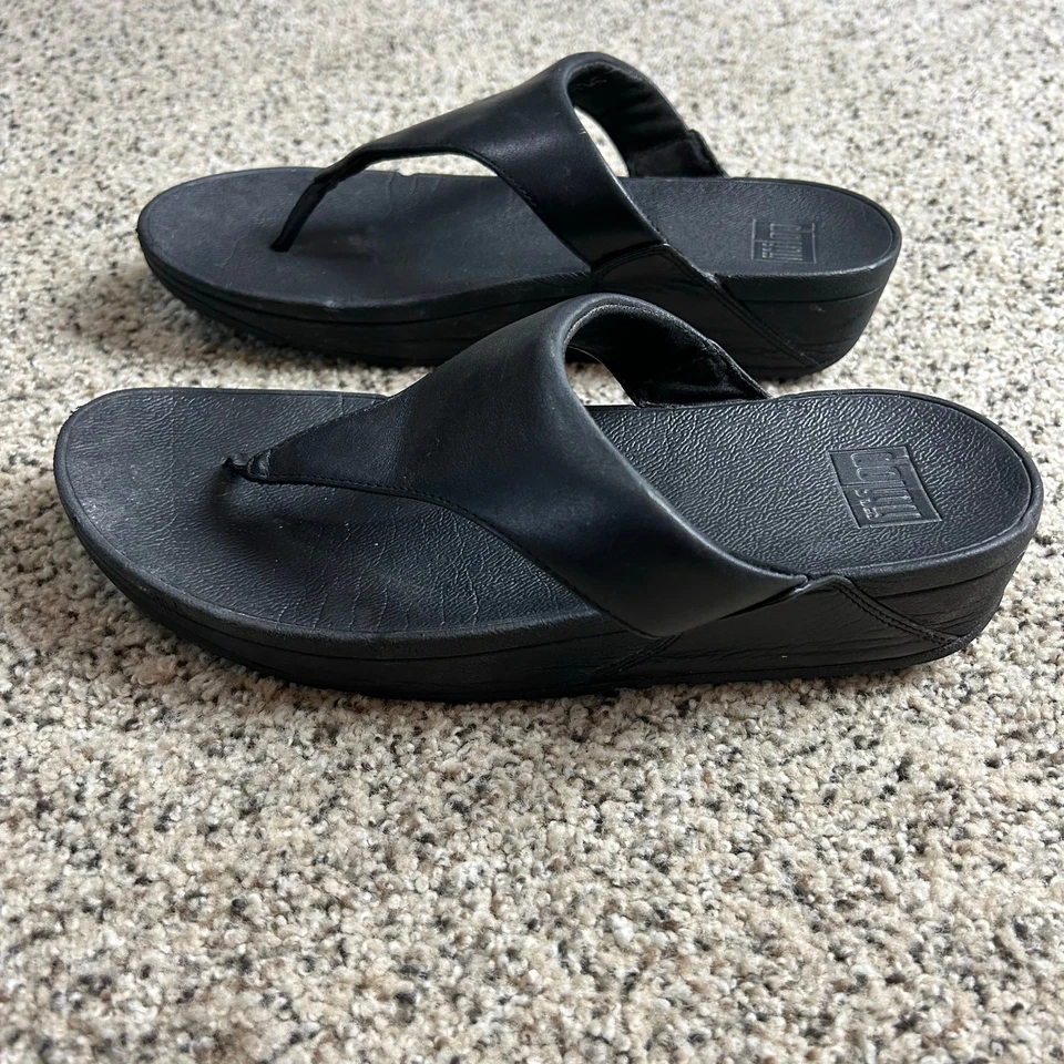 FitFlop Lulu Leather Flip Flop Size 10 Black Toe Post Thong Sandals - Image 2 of 4