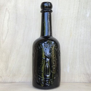 Vintage Pictorial Glass 1/2 Pint Beer Bottle W .THOMPSON CONSETT