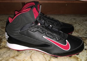 Nike Huarache huelga Medio Negro Rojo púas de metal de béisbol color nuevo  para hombre 12 13 | eBay