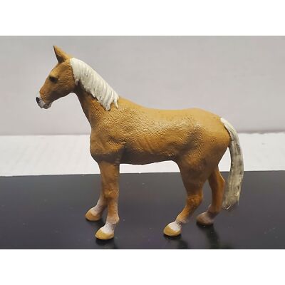 Terra by Battat - 4 Inch Beige Horse with a White Mane