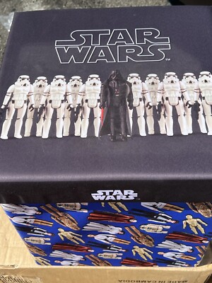 STAR WARS Storage Ottoman Folding Bin Toy Box Featuring Vintage Action Figures 