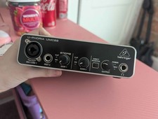 Behringer U-Phoria UMC22 USB Audio Interface 2 IN 2 OUT Power Cord Included