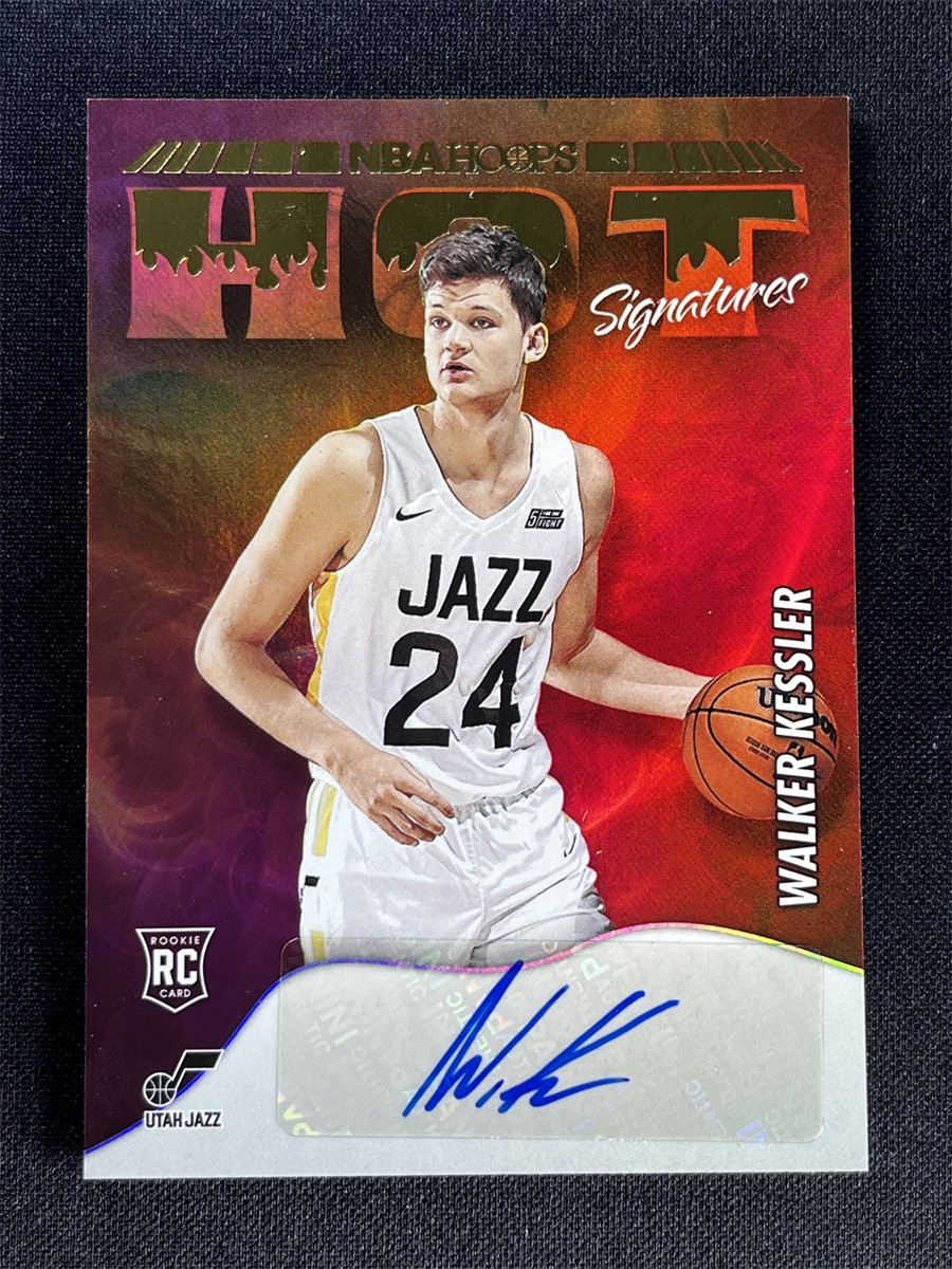 2022-23 Panini NBA Hoops Walker Kessler Hot Signatures Auto RC Rookie &07242