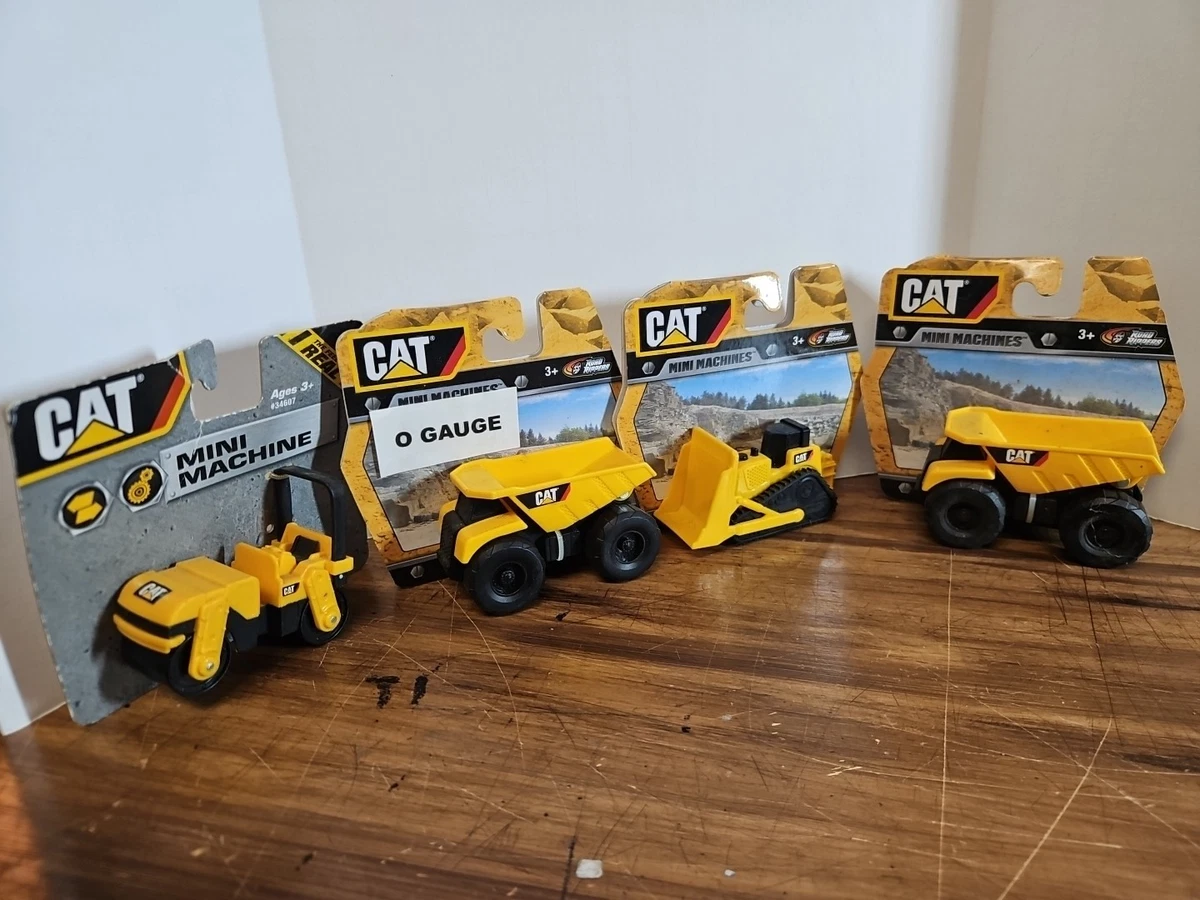 1:64 Scale CAT 2016 Vehicle Year Contemporary Manufacture Diecast