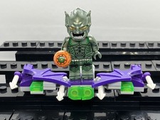 Minifigura personalizada del Duende Verde con planeador
