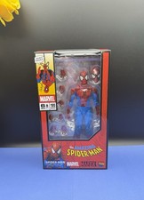 Mafex Marvel Spider-Man (Classic Costume Version)