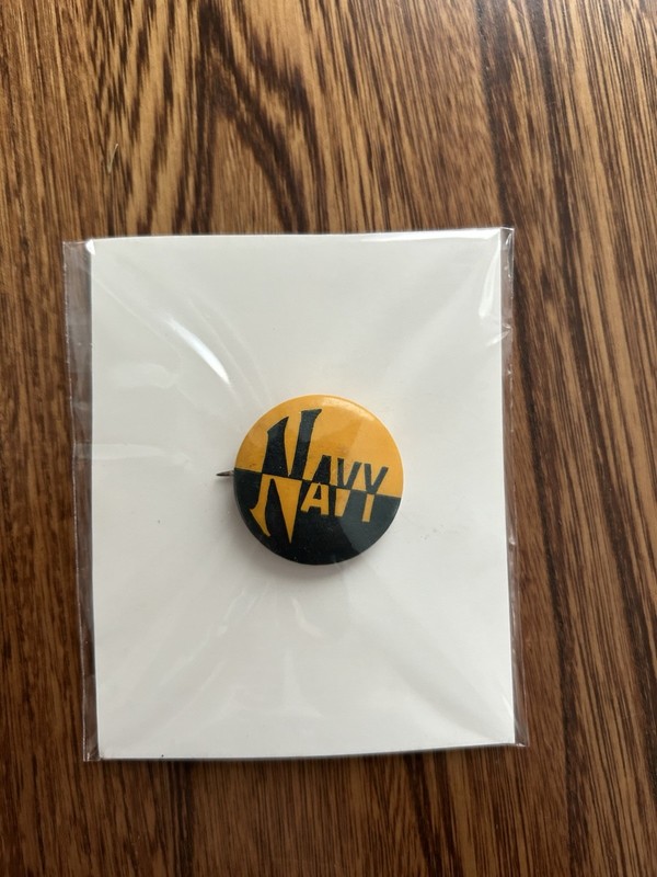 Vintage 1960's Navy US Naval Academy Pin Pinback Button College Football 1 1/4”
