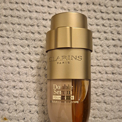 Clarins Double Serum Foundation Flüssig-Foundation Neutral 0541047 L1C