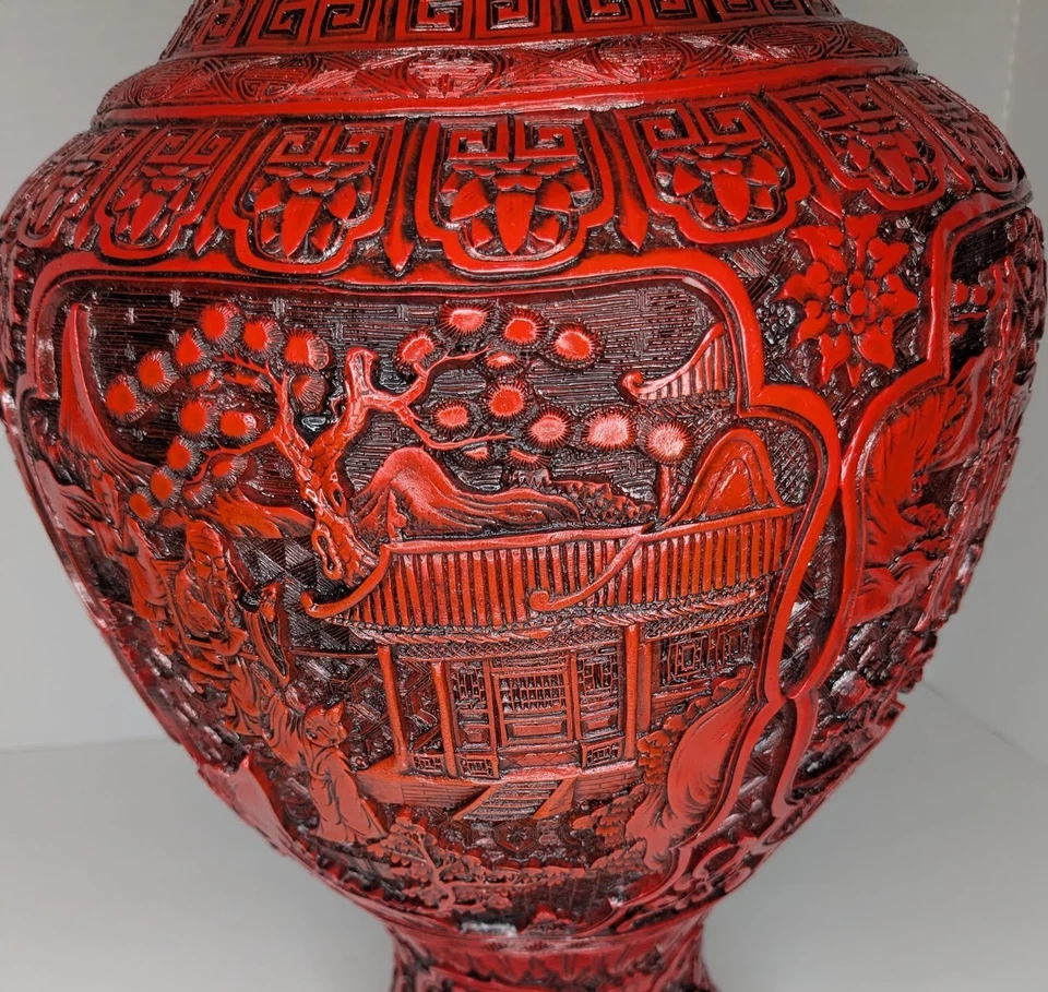 Large Chinese Style Cinnabar Lacquered Brass Top and Bottom Vase 19" Foto 3 de 4