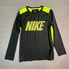 Nike Dri-Fit Boy/Youth Performance Long Sleeve Breathable Shirt Size Large