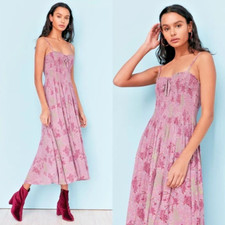 URBAN OUTFITTERS Kimchi Blue Smocked Midi Dress in Purple Floral (M/L)