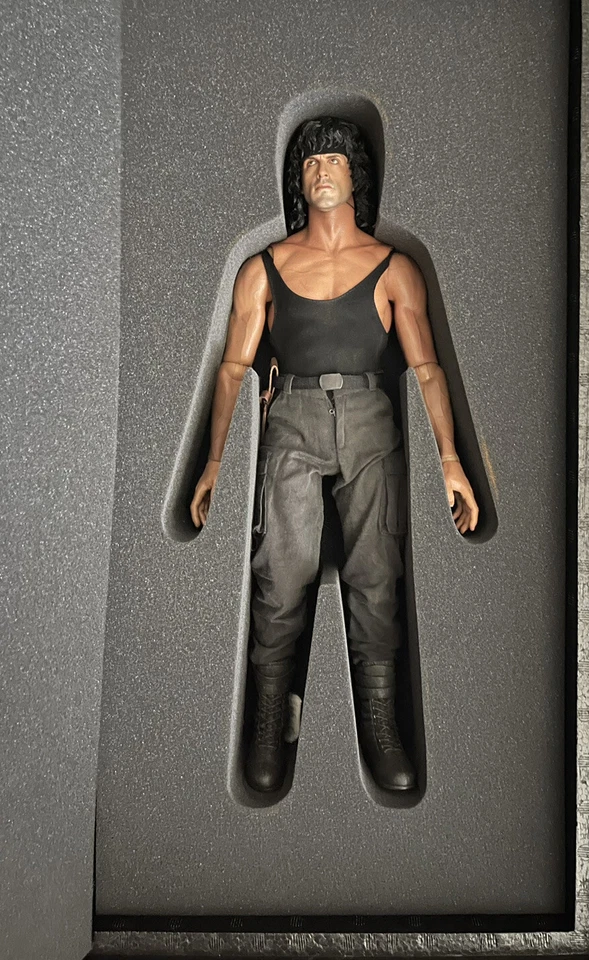 Figura Enterbay RAMBO III escala 1/4 Stallone HD obra maestra - 2012 - caja abierta Foto 4 de 4