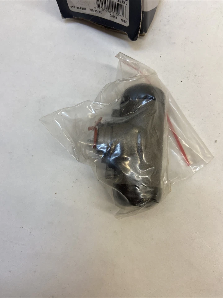 Cilindro de rueda trasero centrado nuevo cupé sedán Jeep Wrangler Ford 134.62008 nuevo Foto 3 de 3