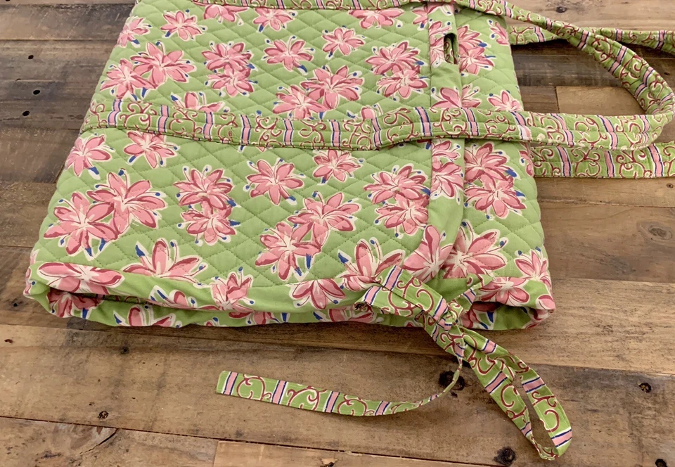 Green & Pink Quilted Garment Bag: Travel Luggage • Hanger Clothes • Dresses - Image 2 of 4