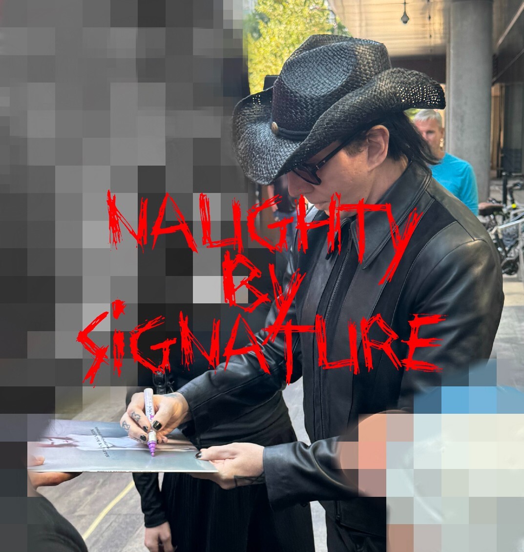 MARILYN MANSON SIGNED MECHANICAL ANIMALS VINYL RARE AUTOGRAPH