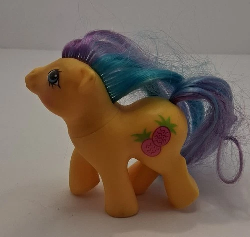 1987 G1 Baby Pineapple from Paradise Baby Ponies Set