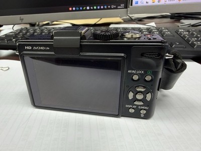 Panasonic DMC-LX5 Black Digital Camera 24mm Wide Angle Leica Lens