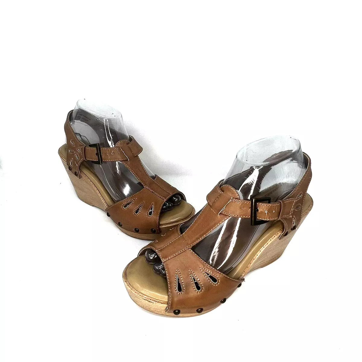 Bass wedge hotsell sandals