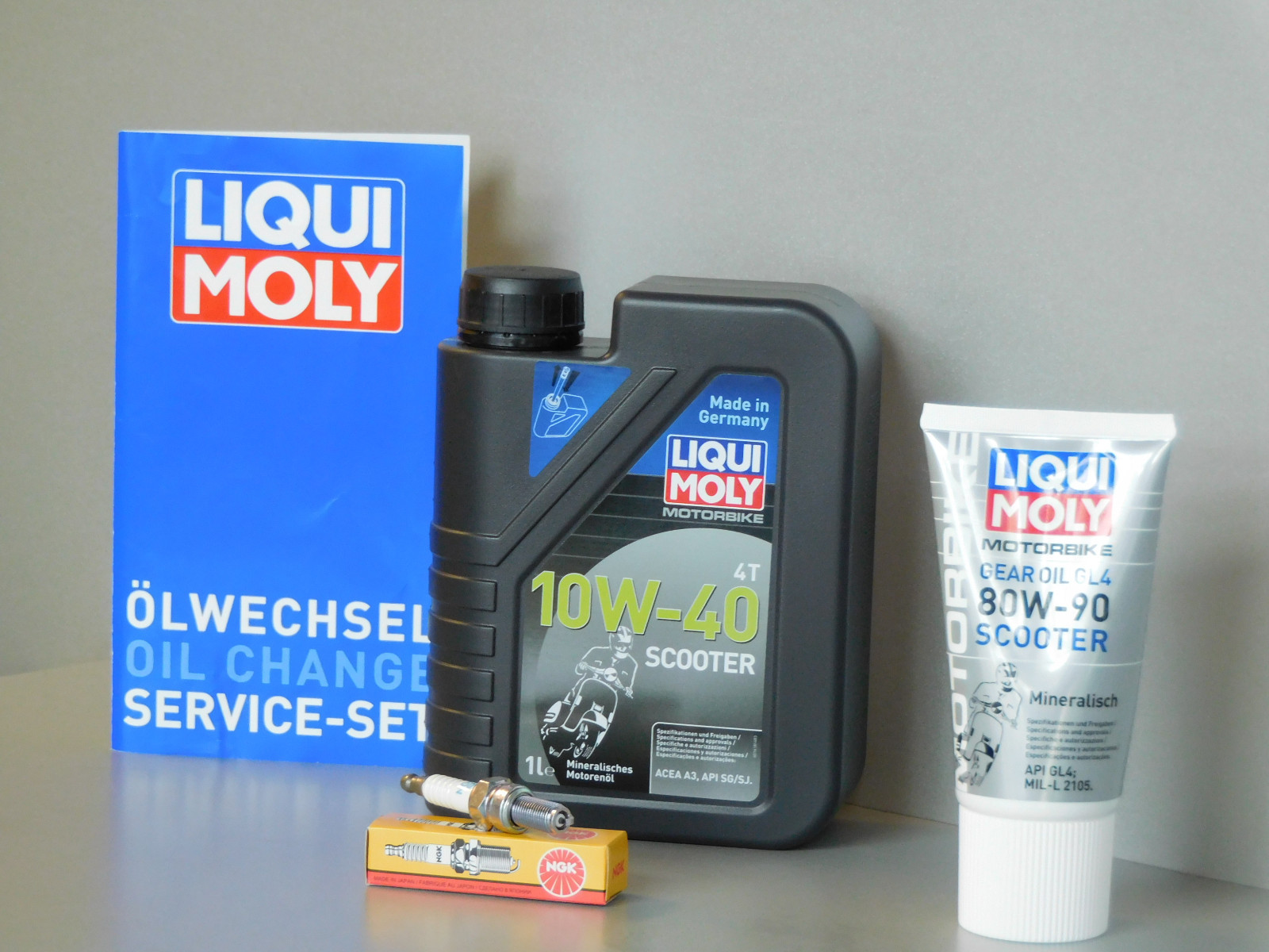 Maintenance Set Piaggio Zip 50 4T Oil Spark Plug Service Inspection Oil Change