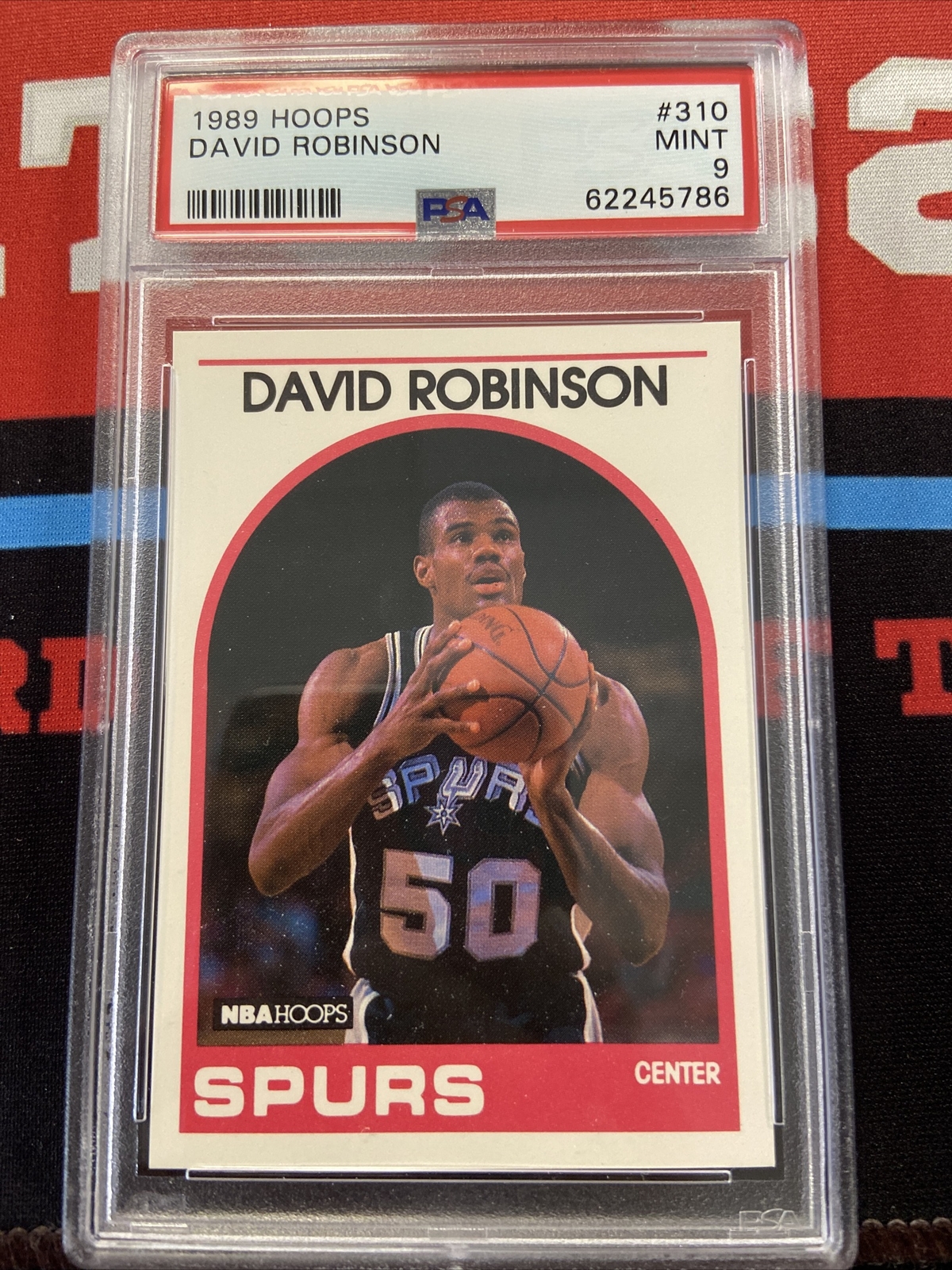 1989 Hoops #310 David Robinson Spurs RC PSA 9