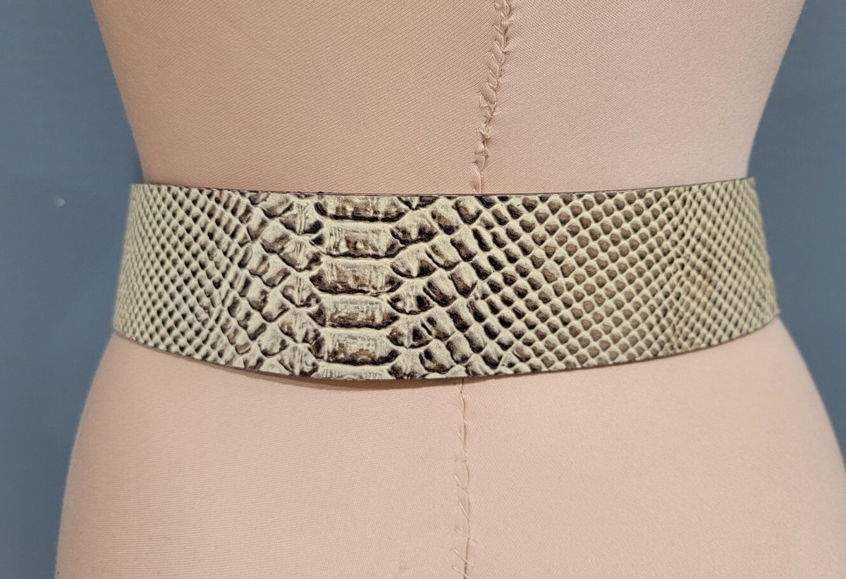 BANANA REPUBLIC Neutral Snake Print 2-1/8
