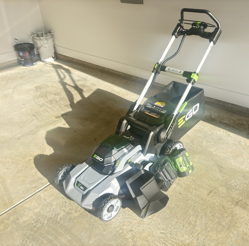 EGO Power+ LM2114 21" Cordless 56V Lawn Mower 6.0Ah Battery Charger Included