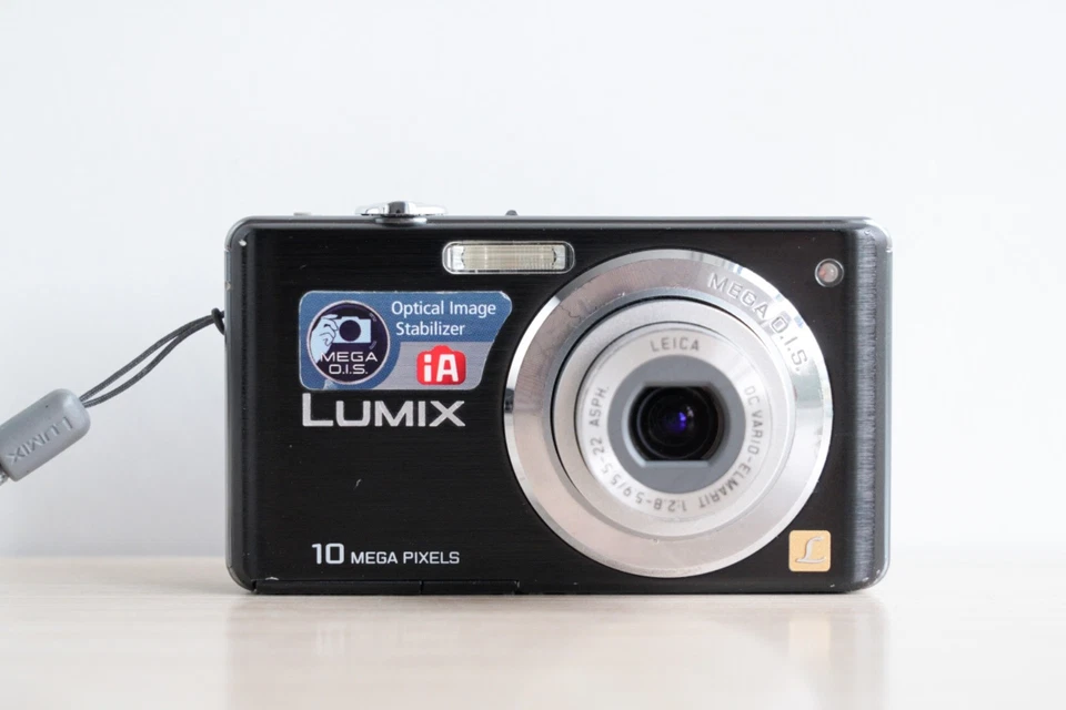 Panasonic Digital Camera Lumix DMC-FS8 10.1MP Black Tested Full Set *Read*, photo 3 of 5