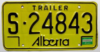 Nummernschild aus Canada Alberta in schwarz auf gelb ''TRAILER''. Sticker 1984.