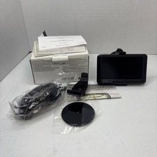 Garmin Nuvi 1690 nuLink 4.3" Portable Navigator Complete Set Great Condition