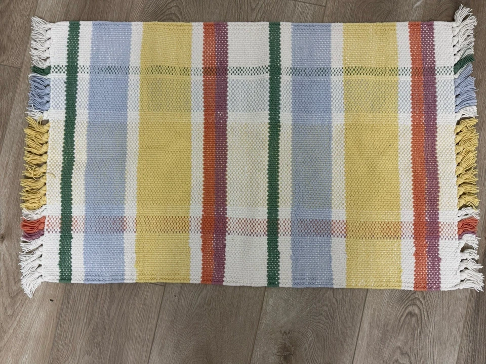 Threshold Kitchen Rug 20x34 Inches - Image 2 of 4