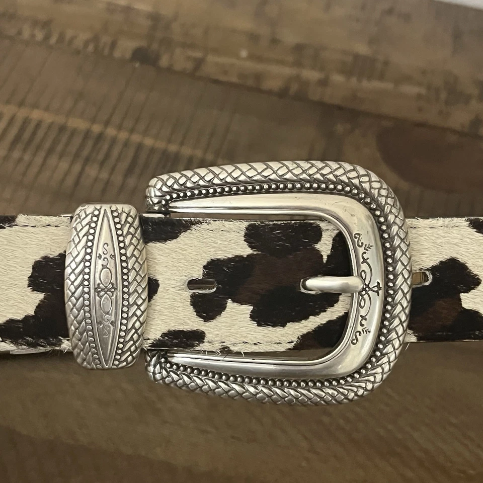 Reversible Women’s Belt Cow Print Cheetah Animal Hair Silver Flip Buckle  28-33” - Image 2 of 4
