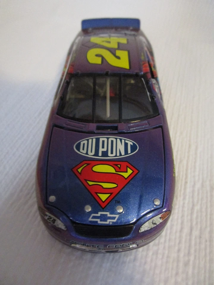 NASCAR Jeff Gordon #24 Superman 1999 Scale 1/32 Diecast Hood Opens Action NO BOX - Image 3 of 4