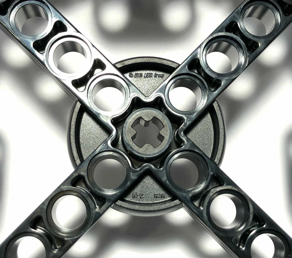 Rueda Lego Technic con orificio para eje - Neumático de goma fijo - 45680 Spike Prime Foto 3 de 3