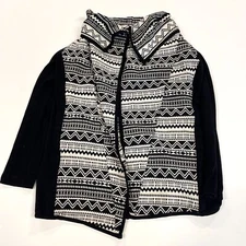 En Crème Cardigan Sweater Women's Small Black White Aztec Print Shawl Collar