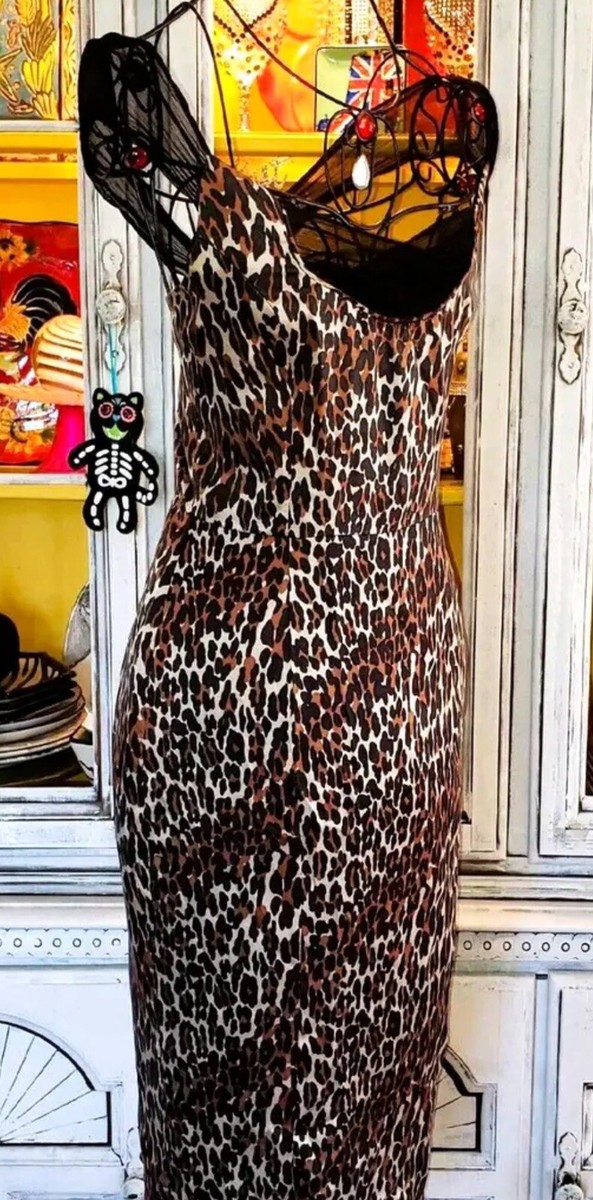 BETSEY JOHNSON LEOPARD PRINT ANIMAL PRINT SILK DRESS AS SEEN ON AMY  WINEHOUSE | eBay