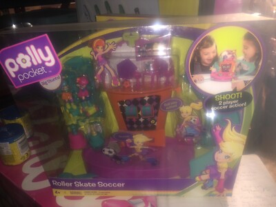 New Polly Pocket Roller Skate Soccer Playset Mattel 2010