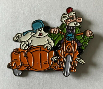 21 - Pin's comic book cubitus motorcycle sidecar with semaphore - lombard dupa 1990