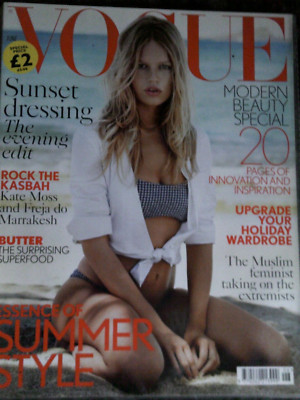 Vogue  June 2015  - - New Unread -  Gift Quality -