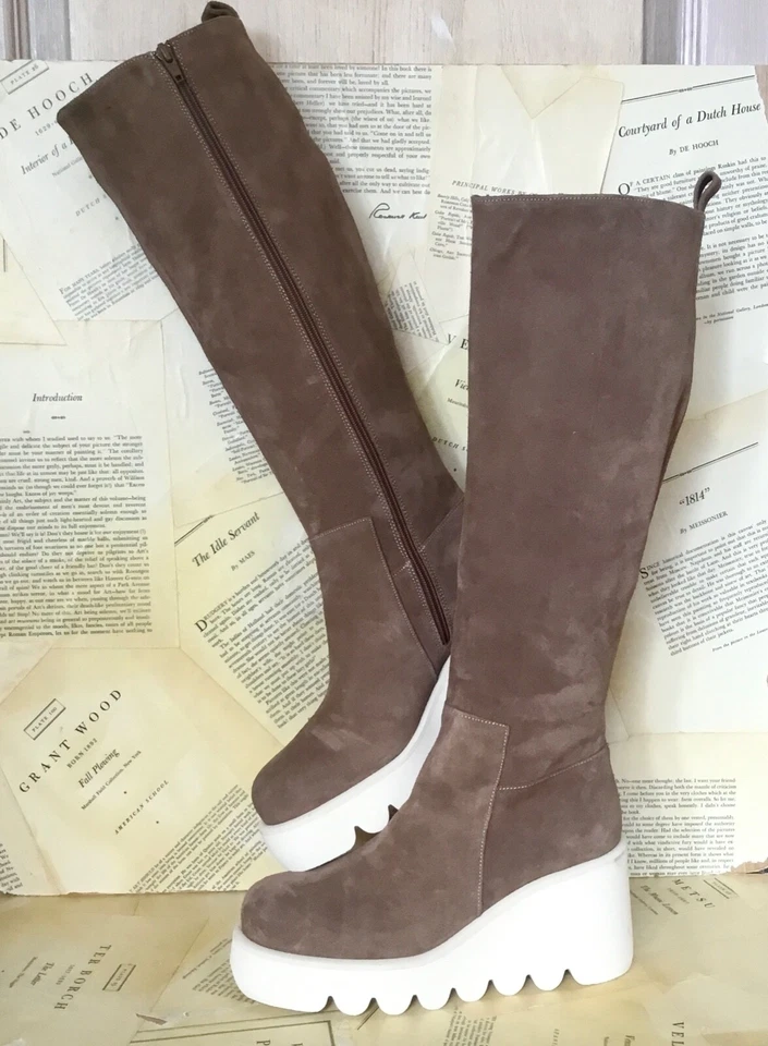 Bota alta Free People Equitare Lowell suela de cuña gamuza topo cremallera 39/9 nueva con etiquetas Foto 2 de 4