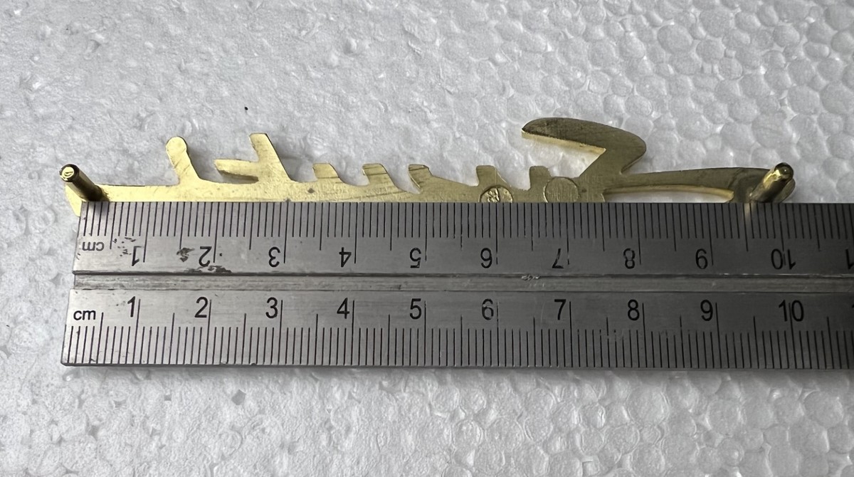 SUZUKI Side Cover Script Badge fr K10 K11 M12 S32 T10 1960