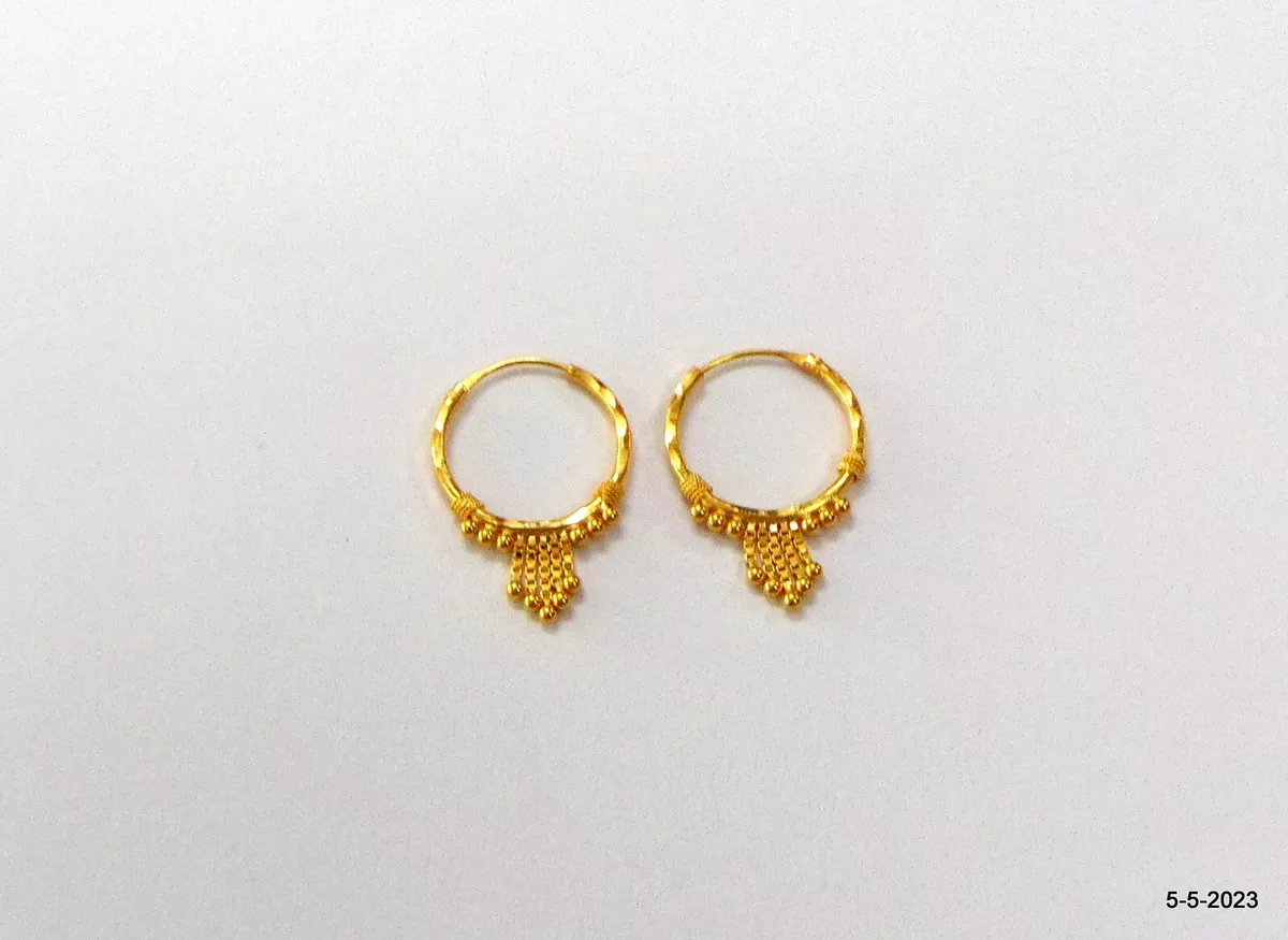 Gold earrings