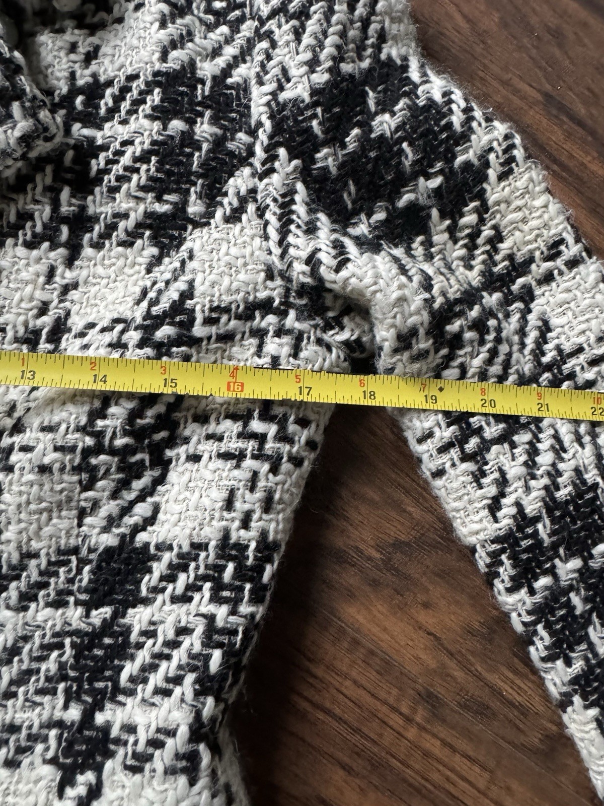 ZARA Basic Textured PlaidTweed Double Breasted Li… - image 4