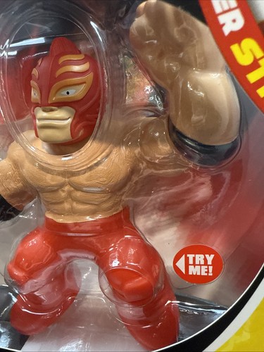 Heroes of Goo Jit Zu WWE Stretchy Superstar REY MYSTERIO HERO NIB - Picture 7 of 21
