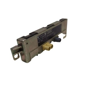 AUDI A4 Avant 8K5, B8 Antennenverstärker  8K9035225K 2.00 Diesel 2009 30140305